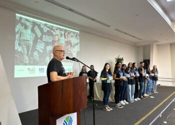 Fundação Manoel de Barros lança ´9º Concurso de Redação´ para incentivar leitura e escrita entre jovens