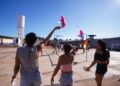 Cidadania e diversidade: entre muros e sorrisos, torneio de voleibol é liberdade por uma tarde