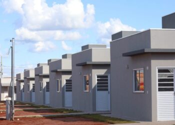 Política habitacional de MS é impulsionada por Governo e Agehab, chegando a milhares de famílias