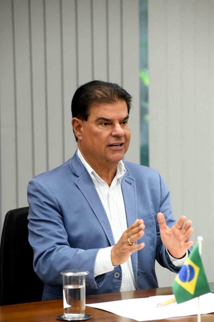 Senador anuncia R$ 5,3 milhões para Santa Casa de Campo Grande