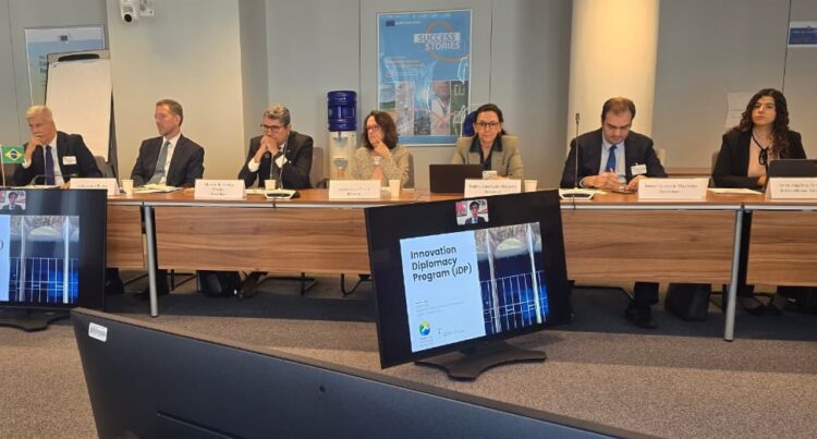 Na Bélgica, Brasil fortalece cooperação científica com a União Europeia