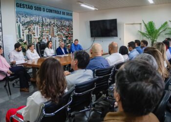 Prefeita Adriane conduz reunião estratégica com secretariado para os 126 anos de Campo Grande
