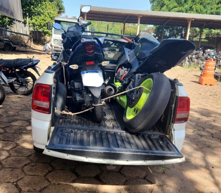 Polícia recupera moto roubada e prende um por posse de arma de fogo em Campo Grande