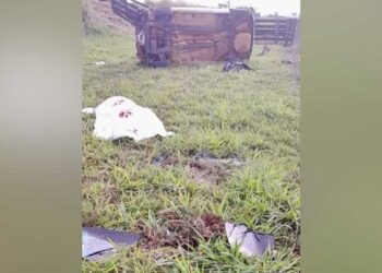 Renault Clio sai da pista na MS-395 o condutor morre e outro homem sai ferido