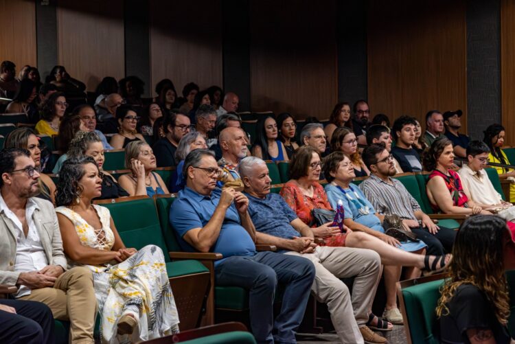 UBE-MS celebra 40 anos e abre inscrições para a 37ª Noite da Poesia