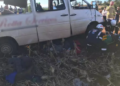 Morador de Itaquiraí morre em acidente com van com 14 pessoas no Estado do PR