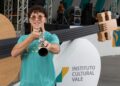 Do Moinho Cultural à OSB: residência artística impulsiona evolução técnica e pessoal de Ewerton Guimarães