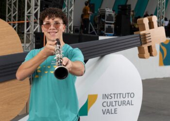 Do Moinho Cultural à OSB: residência artística impulsiona evolução técnica e pessoal de Ewerton Guimarães