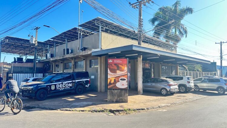 Dono de padaria no Taveirópolis é autuado por vender produtos impróprios pra consumo