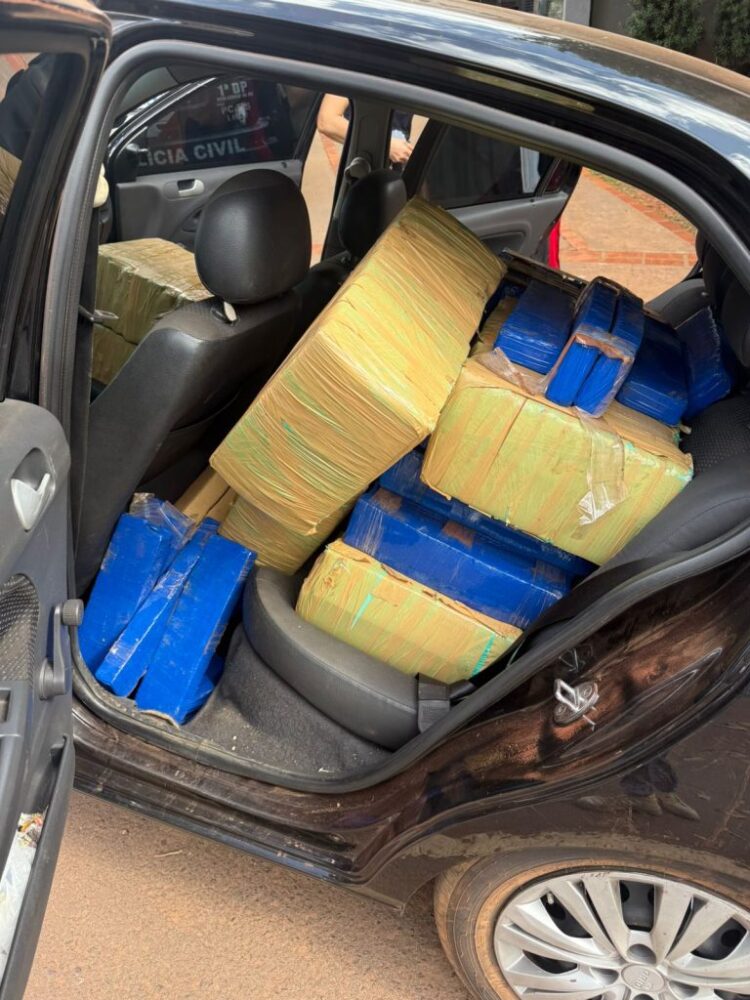 Dono de oficina é preso com carro carregado com mais de meia tonelada de maconha em MS