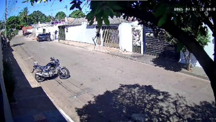 Capivara News TV: Vídeo mostra ataque a tiros contra dois homens na Vila Nhanhá