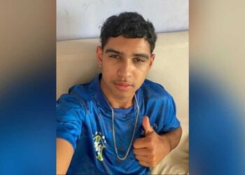 Identificado o jovem motociclista que morreu ao colidir com ônibus em Ribas