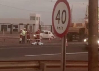 Motociclista de 68 anos morre ao colidir com carreta na BR-163 em Campo Grande