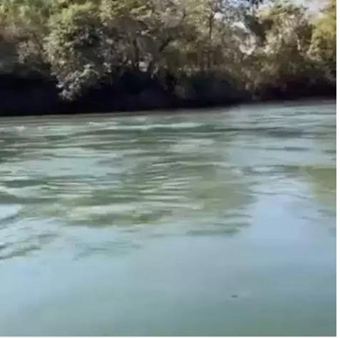 Jovem desaparece nas águas do Rio Verde nesta tarde em Água Clara e bombeiros fazem busca