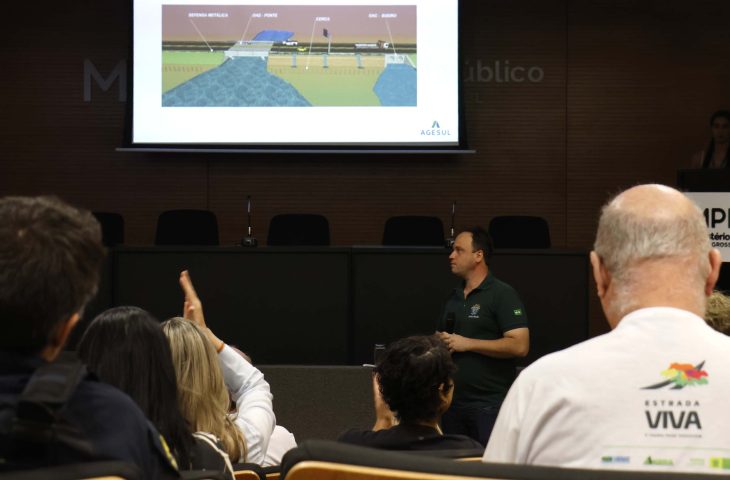 Agesul participa de workshop sobre prevenção de colisões com fauna