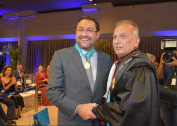 Presidente da Fiems é homenageado com comenda da Ordem do Mérito Eleitoral 