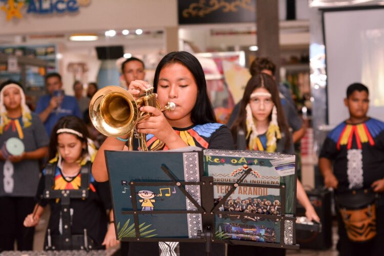 Transformando vidas pela música: primeira Orquestra Indígena Terena ´Teko Arandú´ completa 12 anos