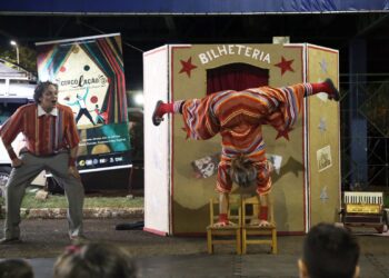 ´Minha Praça é um Circo´: Cia Pisando Alto apresenta ´Gran FinaLLe` sábado (06), na praça do Leão