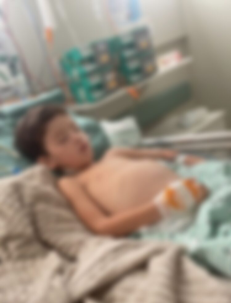 Com Leucemia e tomando 16 bolsas ao dia, Henrique precisa de doações de sangue para viver