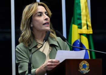 Senadora defende punições para diretores do Banco Central