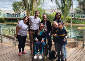 Cercada de amor e cuidado, paciente em cuidados paliativos vive dia inesquecível no Bioparque Pantanal