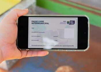 Governo de MS moderniza Passe Livre Intermunicipal e adota carteirinha digital a partir deste mês