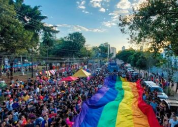 Agendão: fim de semana une diversidade, música e tradição com Parada LGBT, Festa do Mel e Exporã