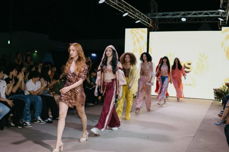 Pantanal Fashion Week abre programação com desfile Co.lab e protagonismo trans