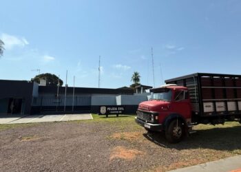 Polícia de Iguatemi prende 4 em flagrante e recupera caminhão subtraído no Paraná