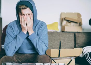 Setembro Amarelo: homens ainda evitam falar de emoções e os números mostram as consequências