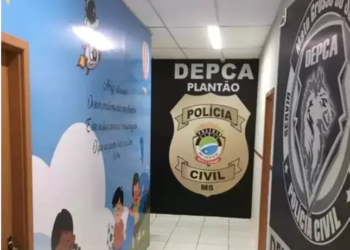 Identificado, jornalista nega que cometeu abuso contra menor e que ele apenas dormiu em sua casa