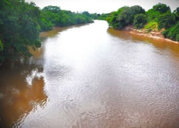 Jovem tenta recuperar vara que caiu no Rio Aquidauana e desaparece em Piraputanga