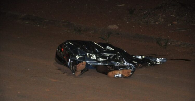 Adolescente de 15 anos é executado no meio da rua em Chapadão do Sul