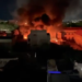 Incêndio destrói loja da Gazin no Centro de Corumbá e bombeiros combatem chamas