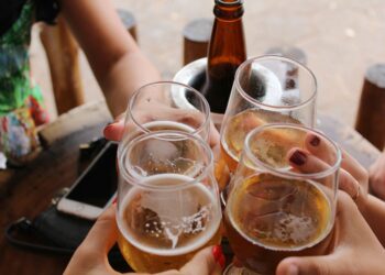 Entenda se cervejas podem ser contaminadas por metanol