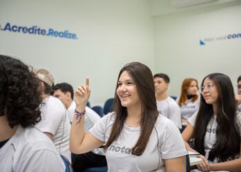 No sábado alunos participam de aulão gratuito de preparação para o ENEM na Capital