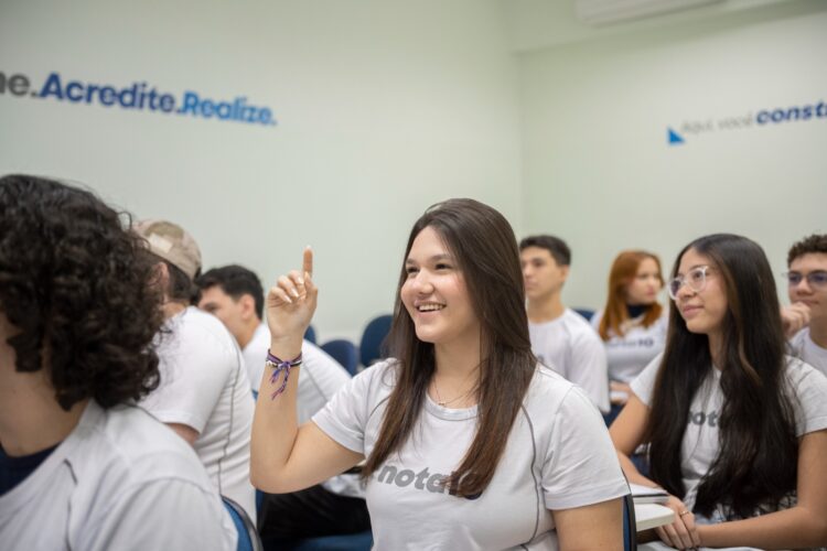 Colégio realiza aulão gratuito no próximo dia 25, sábado, para ajudar estudantes na preparação para o Enem