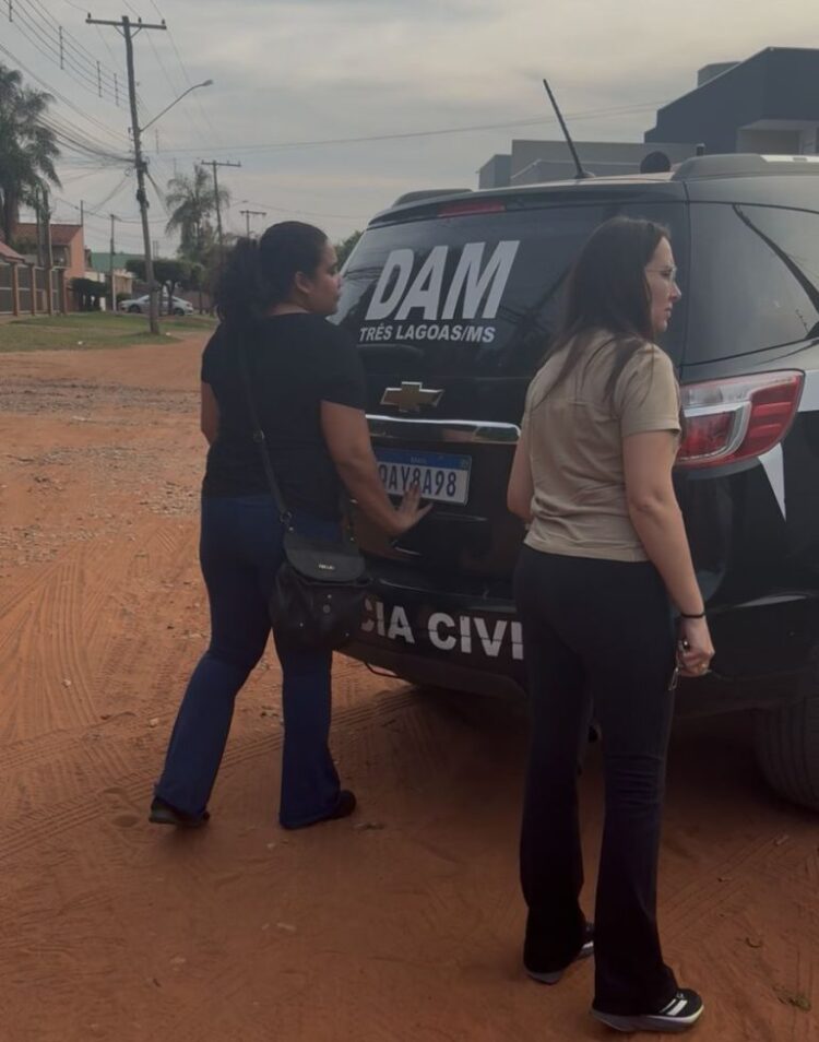Homem é preso por divulgar vídeos íntimos da ex e a perseguir pelas redes sociais em Três Lagoas