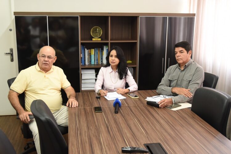 Prefeitura não “arreda o pé” e exige cumprimento contratual do transporte coletivo da Capital