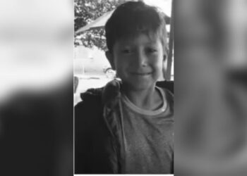 Uso de velas em aldeia provoca incêndio que mata garoto de 6 anos em Dois Irmãos do Buriti