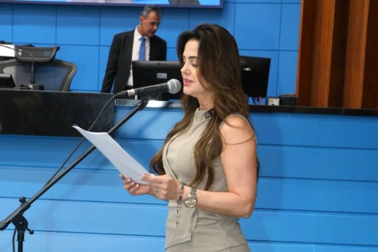 Deputados aprovam projeto de Mara Caseiro que cria dia de reflexão sobre feminicídio