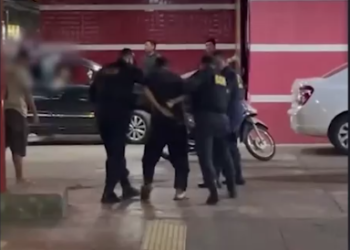 Morador de rua agride funcionária de posto de saúde e é baleado por guarda municipal