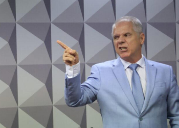 Quem são os ex-presidentes do INSS de Lula e Bolsonaro alvos da PF