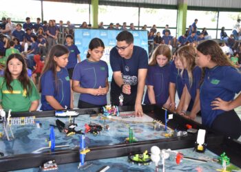 Inédito em MS, Festival Regional Sesi de Robótica atrai equipes de escolas públicas