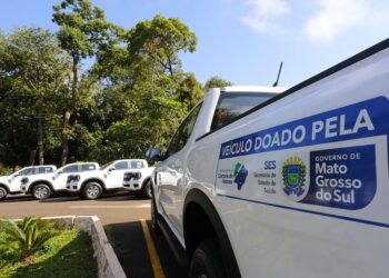 Para fortalecer ações de vigilância em saúde, Governo de MS entrega veículos para 14 municípios