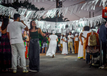 Samba da Entrecruza reúne artistas para celebrar ancestralidade e resistência no Seminário