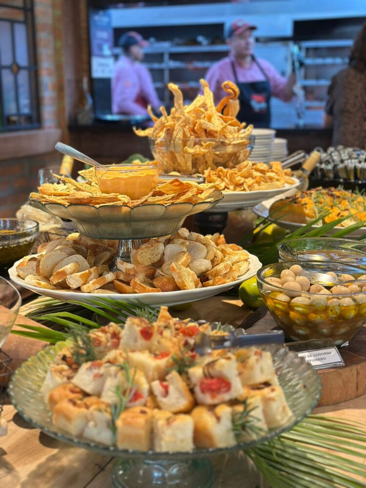 Grupo Figueira celebra 33 anos com funcionamento noturno do restaurante, novos ambientes e cardápio exclusivo