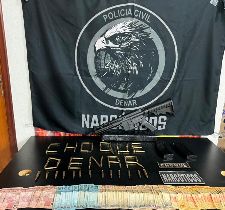 Batalhão de Choque e PC prendem 2 no Nova Lima com armamento pesado e drogas