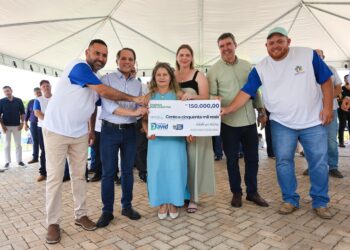 Ao lado de Riedel, Coronel David reforça presença no Norte e garante ambulância que vai ampliar o atendimento em Alcinópolis