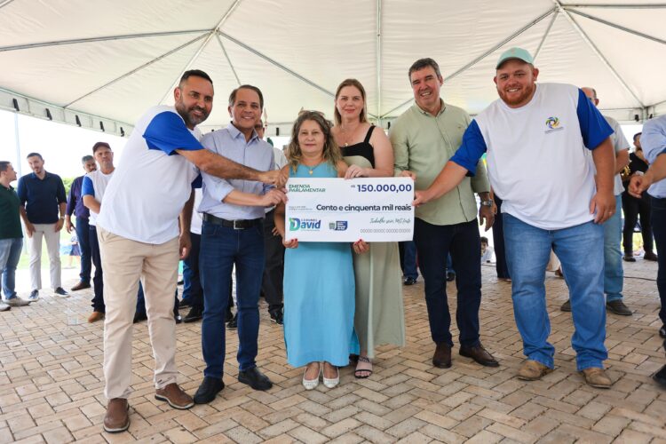 Ao lado de Riedel, Coronel David reforça presença no Norte e garante ambulância que vai ampliar o atendimento em Alcinópolis